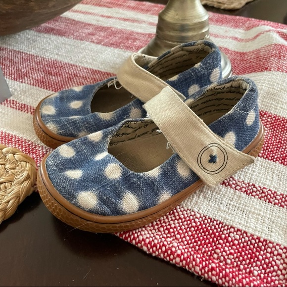 Livie & Luca Other - Livie & Luca toddler size 8